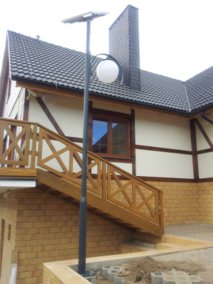 Latarnia solarna Park Solar LED V1a