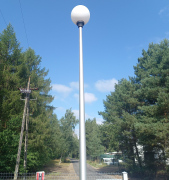 Latarnia parkowa Grid LED słup aluminiowy kula