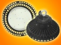 Lampa Led High Bay Pluton 200w 4500k Philips